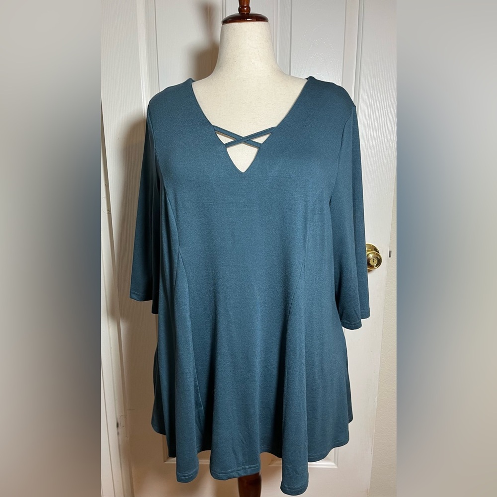 BloomChic Teal Crisscross V-Neck Swing Tunic Top Plus Size 18/20